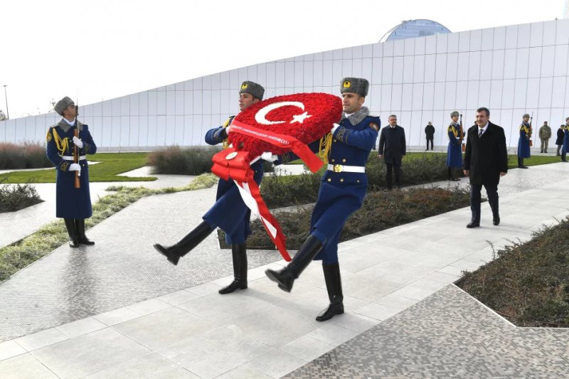 News about - Turkish vice president visits Victory Park in Baku