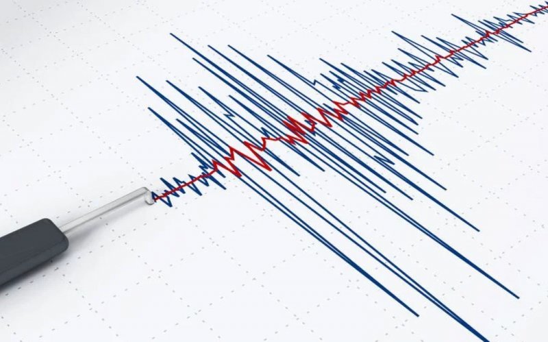 5.6-magnitude quake strikes northern Japan 