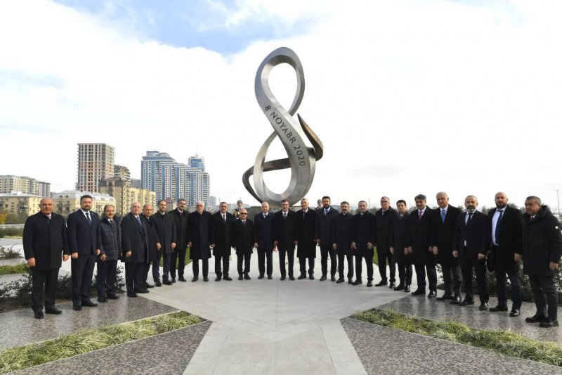 News about - Turkish vice president visits Victory Park in Baku