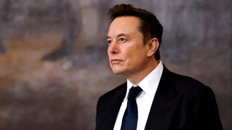 Musk slams Canada’s healthcare following death at Edmonton hospital