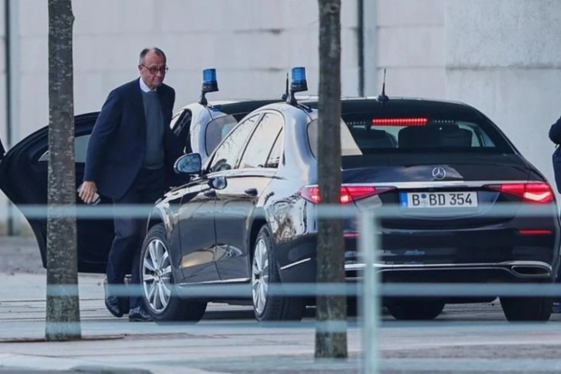 Zelenskyy's talks with Wittkoff in Berlin will continue tomorrow