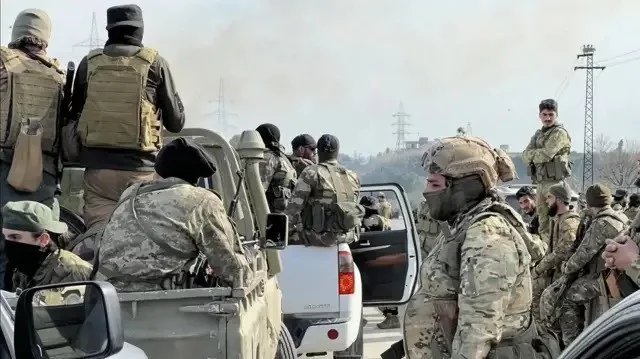 Syrian forces move into coastal cities after violent clashes