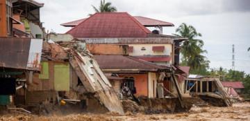 Indonesia floods death toll rises to 502