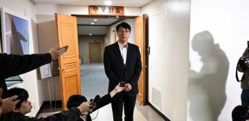 Supreme Court weighs billion-dollar online piracy case 