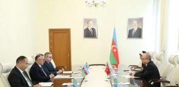 Azerbaijan and Türkiye explore boosting healthcare ties