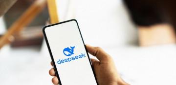 DeepSeek unveils AI rivaling Google and OpenAI 
