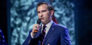 Republicans hold Tennessee seat in closer race 