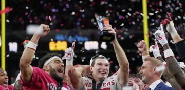  Indiana shocks No. 1 Ohio State, wins Big Ten 13-10 title