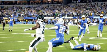 Chargers outlast Eagles in OT defensive battle