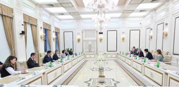 Speaker Gafarova meets UK trade envoy in Azerbaijan