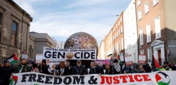 Ireland plans limited trade curbs on settlements 