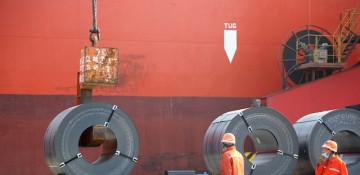 China to require export licences for some steel products 