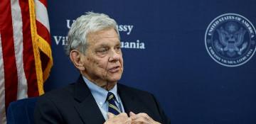 Trump envoy meets Lukashenko over Belarus prisoners 