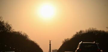 EU rethinks 2035 combustion car ban under industry pressure