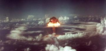 Can a nuclear accident happen without a war: realistic scenarios