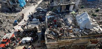 US hosts Gaza ceasefire talks amid ongoing Israeli strikes