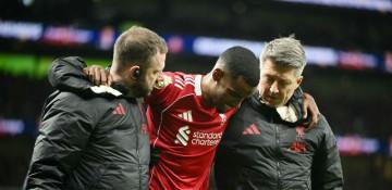 Liverpool's Isak out for two months after reckless tackle