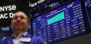 Wall Street futures muted as investors await key GDP report