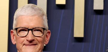 Nike shares rise after Tim Cook buys $3m in stock