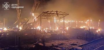 Russia strikes Odesa port overnight, 1 dead, 2 injured