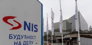 Serbia backs talks over sale of sanctioned NIS oil firm