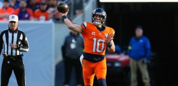 Broncos edge Chiefs on Christmas to stay atop AFC race 