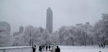 Powerful snowstorm batters New York Ciy, Tri-State Area