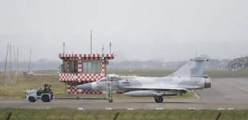 Chinese FM slams record US arms sales to Taiwan 