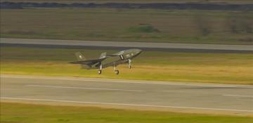 Türkiye's KIZILELMA completes world’s 1st autonomous close-formation flight -  VIDEO 