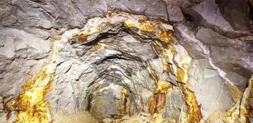 Iran uncovers new gold mine in South Khorasan province