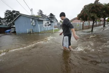 California flood risk grows as LA evacuations continue 