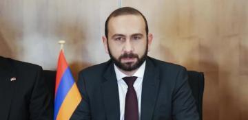 Armenia says it has no intention of severing ties with Russia
