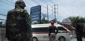 Deadly Thailand-Cambodia clashes displace thousands