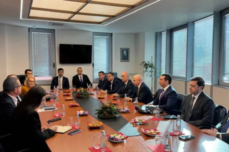 Azerbaijani judicial delegation visits Albania 