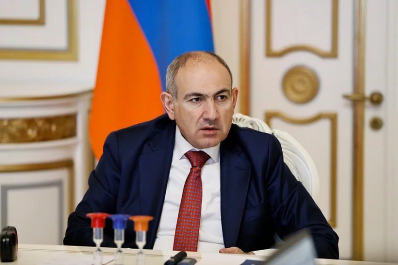 Armenian PM urges Russia to restore key rail links to Azerbaijan, Türkiye