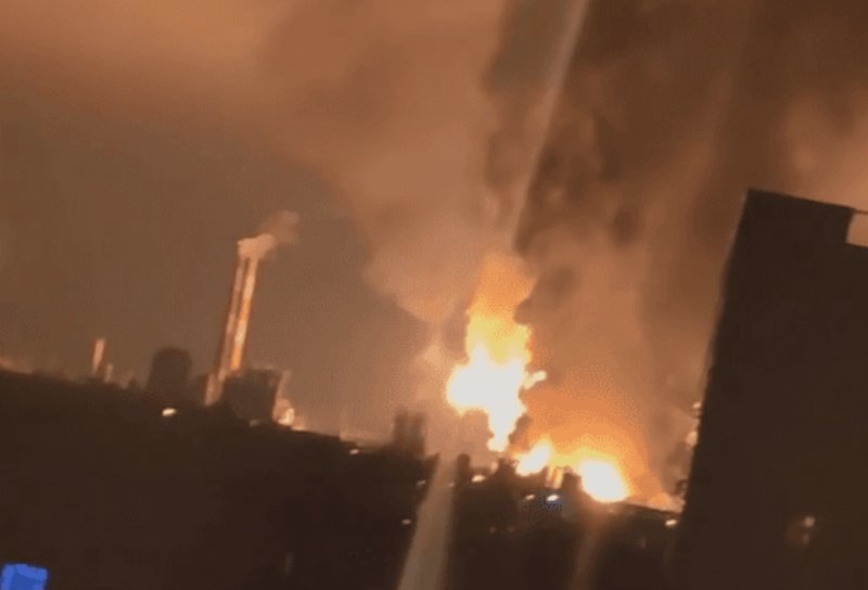 Ukrainian drones hit major Russian petrochemical plant