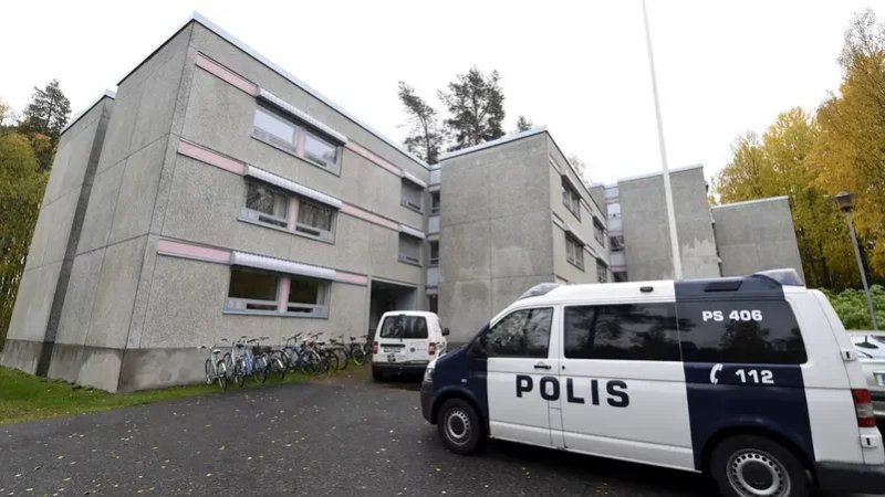 Police in Finland arrest two over damage to undersea telecom cable 