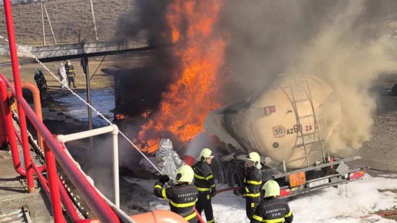 News about - One dead after fuel truck catches fire in Gazakh 