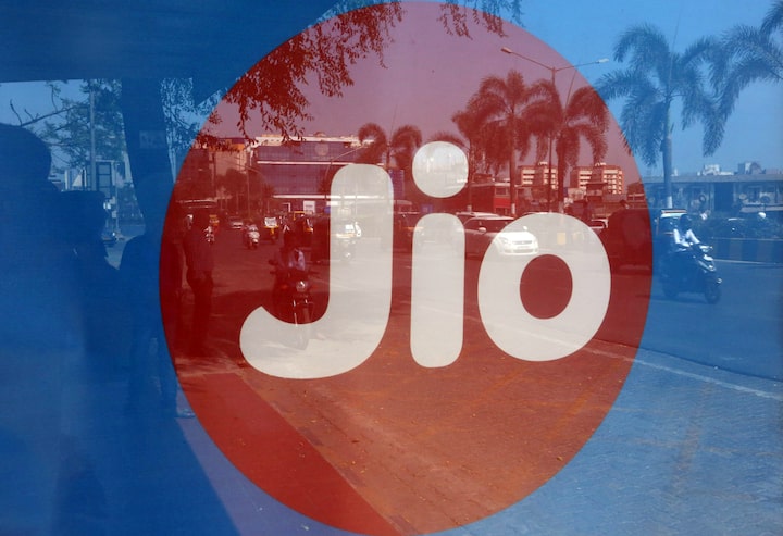 Reliance Jio weighs $4B IPO with 2.5% public float in 2026 