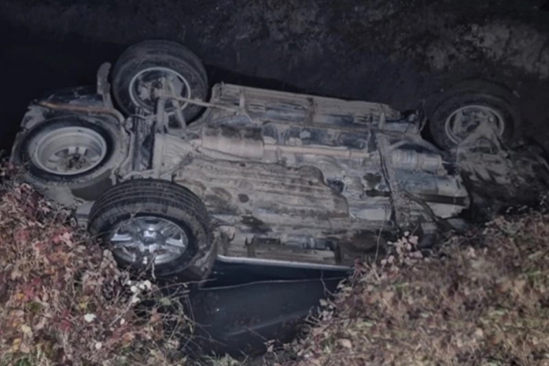 Famed Azerbaijani doctor dies in car accident in Neftchala