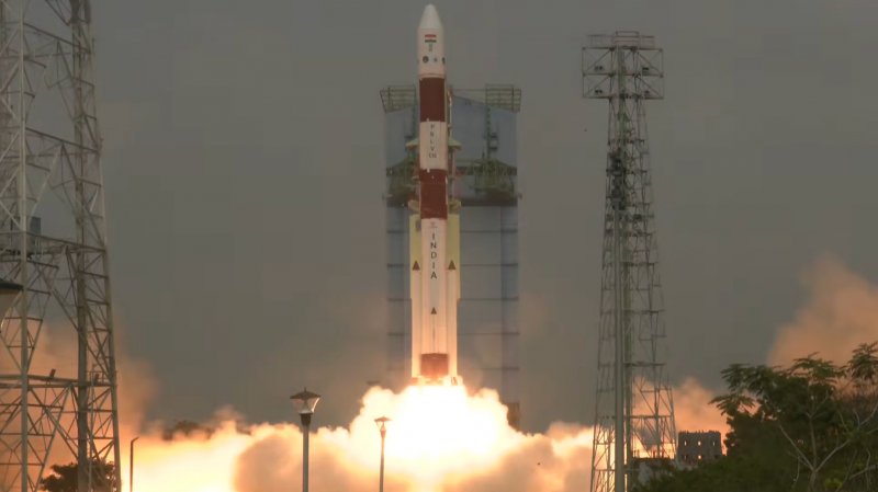 India's PSLV rocket faces apparent failure in 2nd launch