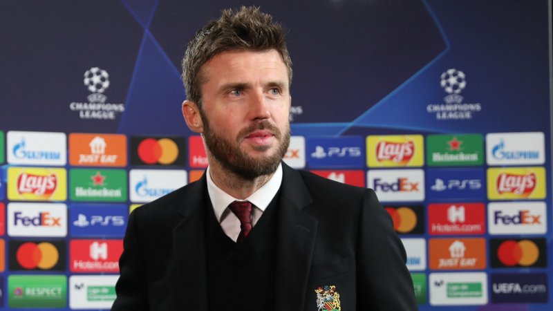 Carrick in line to take over as Man Utd interim coach
