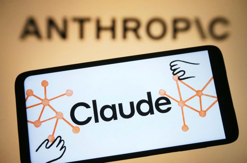 Anthropic expands Claude with new Cowork feature