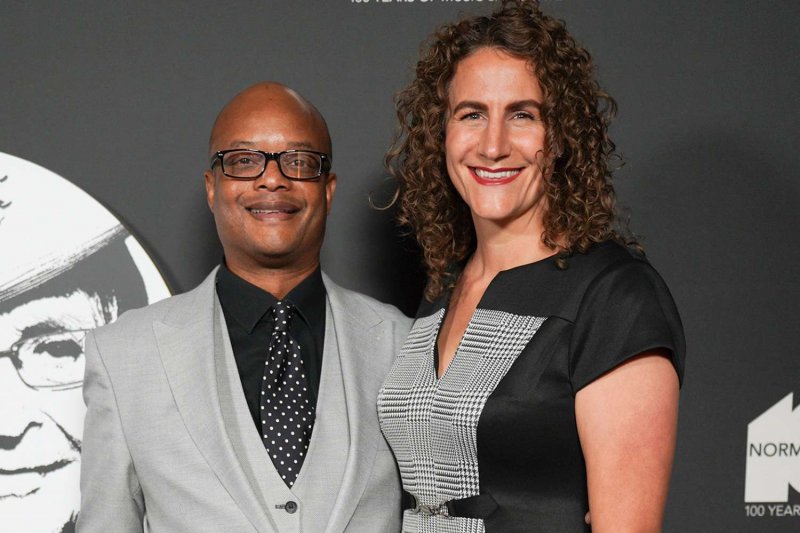 Todd Bridges and wife Bettijo Hirschi separate 