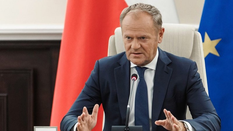 Tusk: Poland will not send troops to Greenland