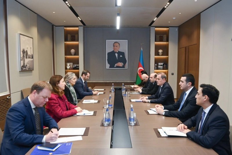 Azerbaijan's FM informs EU envoy on peace talks with Armenia 