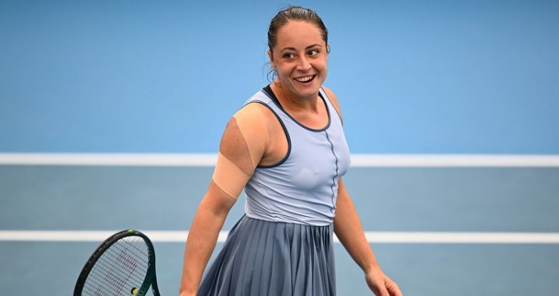 Italy's Cocciaretto triumphs in Hobart as Australian Open nears