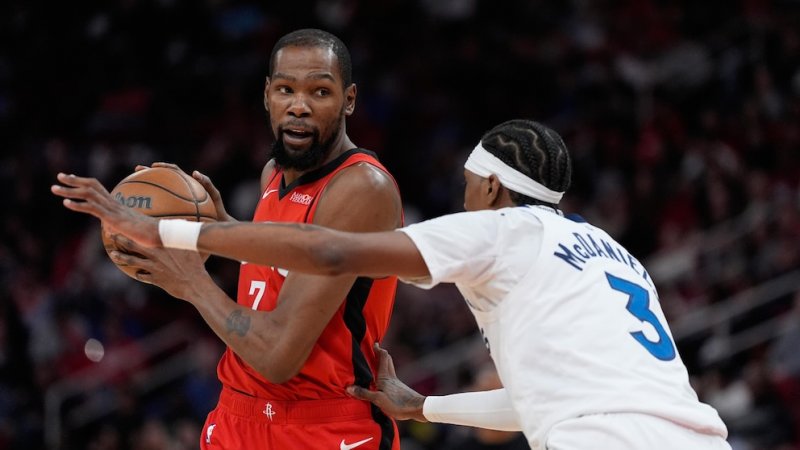 Durant’s 39 leads Rockets past Timberwolves 110-105