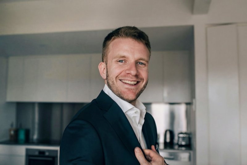 Australia: Ex-labor strategist Tim Picton dies after assault