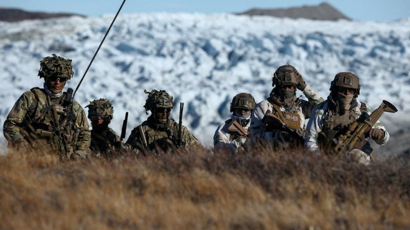 Denmark deploys more troops to Greenland